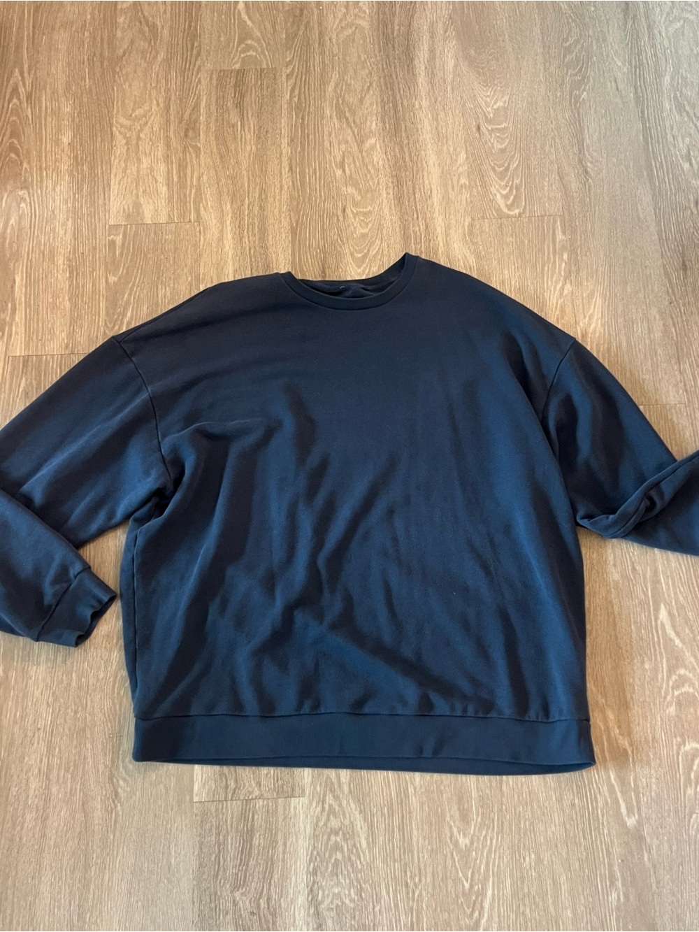 Alo Yoga Chill Crewneck Sweater